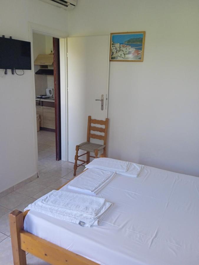 Filoxenia Apartment Skopelos Town Ngoại thất bức ảnh