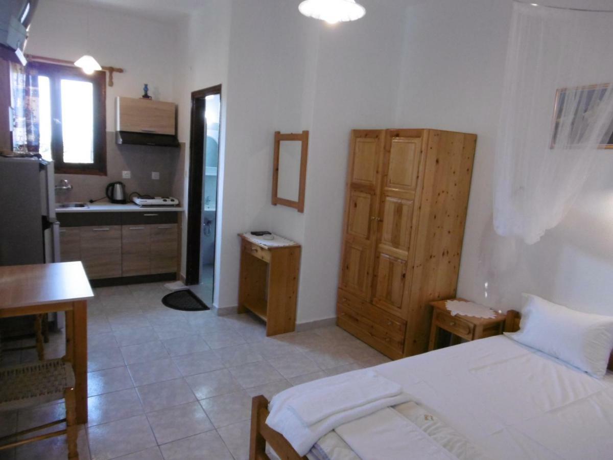 Filoxenia Apartment Skopelos Town Ngoại thất bức ảnh